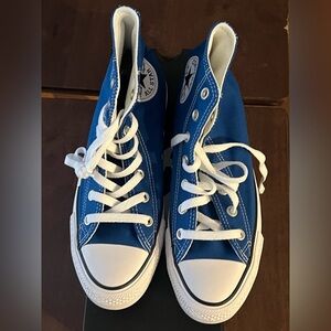 Converse Blue High-Tops size 8 New never worn